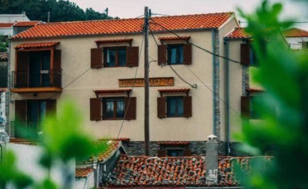 Guesthouse Axieros Самотраки Экстерьер фото